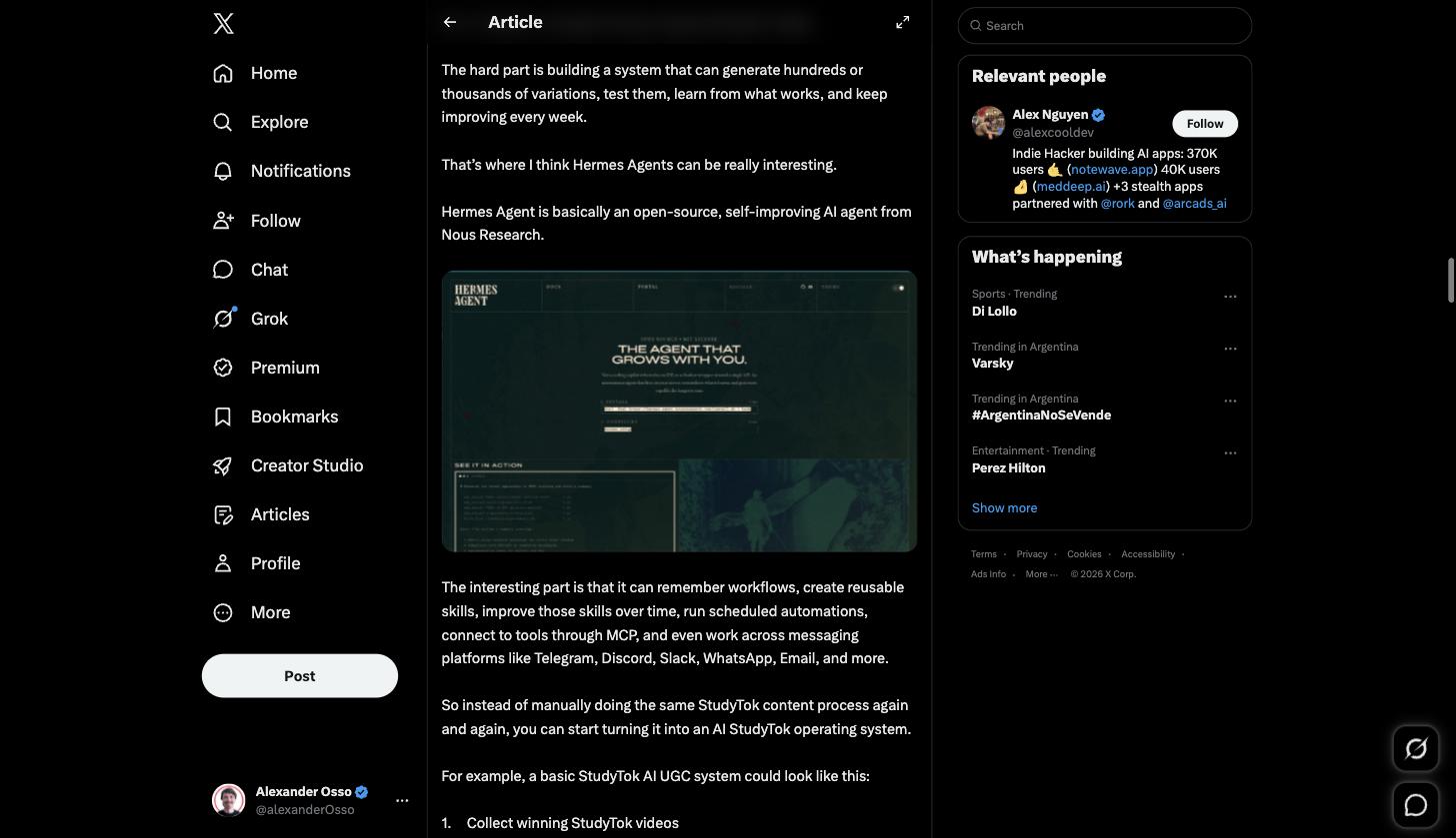 Página inicial do Hermes Agent: 'o agente que cresce com você', um agente de IA open-source e autoaperfeiçoável da Nous Research